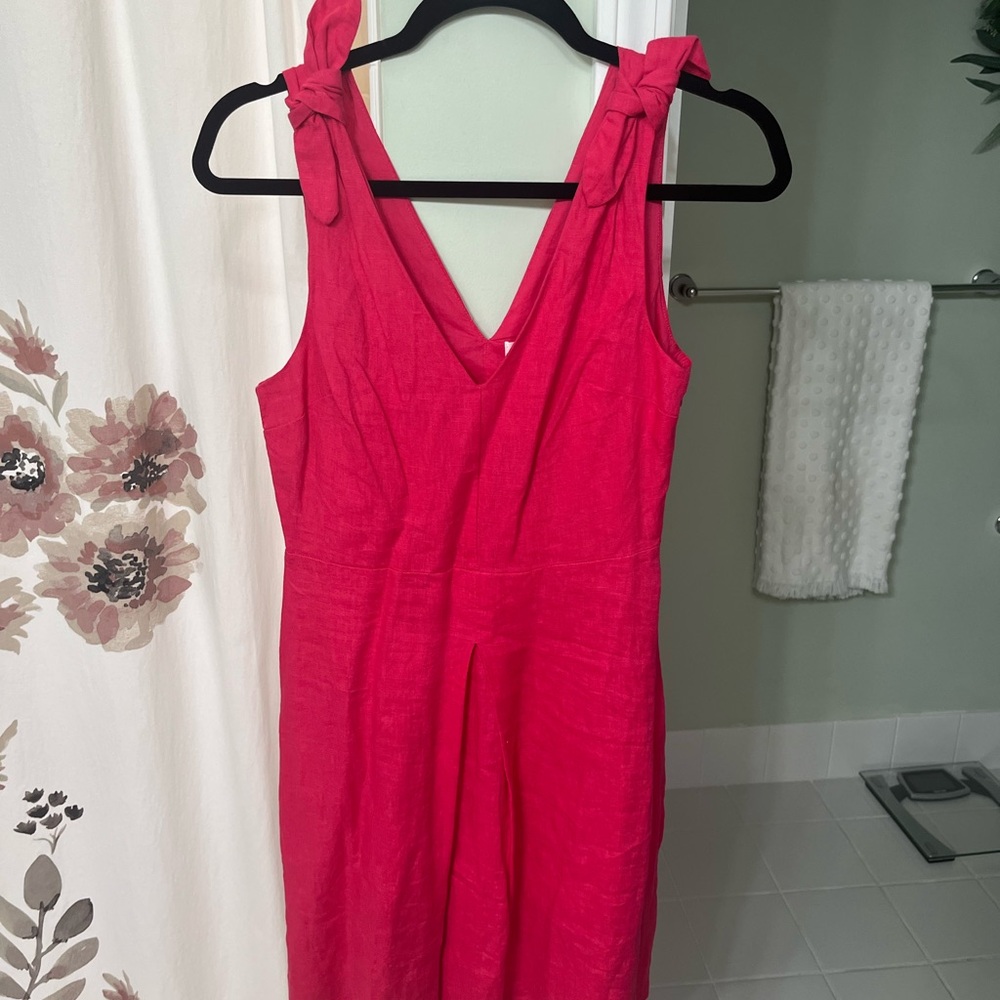 Elegant Pink Gap Linen Sleeveless Dress with tie shoulders